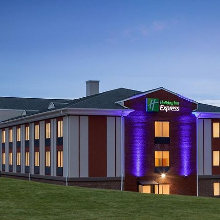 Holiday Inn Express & Suites East Greenbush Albany-Skyline An Ihg Hotel Rensselaer Exterior photo